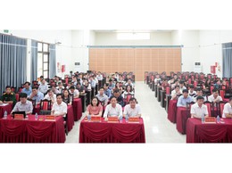 XÃ HƯNG ĐẠO THAM DỰ HỘI NGHỊ QUÁN TRIỆT NGHỊ QUYẾT TRUNG ƯƠNG 2 KHÓA XIV