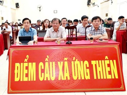 Đảng ủy xã Ứng Thiên tiếp sóng Hội nghị toàn quốc nghiên cứu, học tập và triển khai thực hiện Nghị quyết Trung ương 2