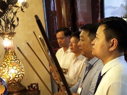 LỄ DÂNG HƯƠNG ĐỨC ĐẠI VƯƠNG LINH LANG VÀ GIÁ TRỊ DI SẢN LỄ HỘI LÀNG BÌNH ĐÀ