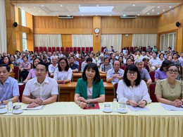 Đảng ủy phường Hoàn Kiếm đã tổ chức 93 điểm cầu tiếp sóng trực tuyến Hội nghị toàn quốc nghiên cứu, học tập và quán triệt Nghị quyết Hội nghị lần thứ hai Ban Chấp hành Trung ương Đảng khóa XIV