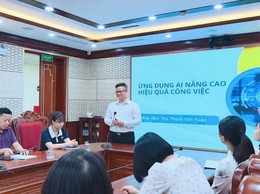 Phúc Thọ tập huấn sử dụng nền tảng số và ứng dụng trí tuệ nhân tạo trong thực thi công vụ