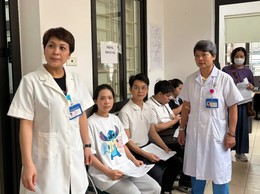 Giảng Võ tiên phong kéo dài chiến dịch khám bệnh '0 đồng'