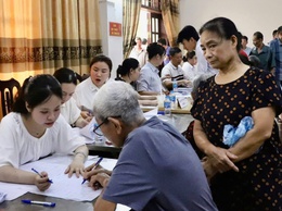 Xã Hồng Vân tiếp tục chi trả tiền bồi thường dự án khu đô thị thể thao Olympic