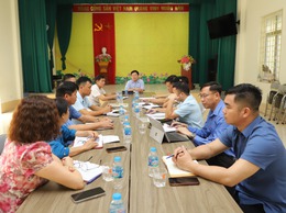 Đoàn công tác số 1 của UBND xã Yên Xuân làm việc với các thôn 3, 4, 5, 6 Yên Bình xã Yên Xuân