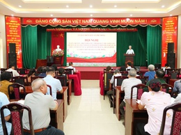 Xã Phù Đổng tuyên truyền về phí dịch vụ thu gom, xử lý rác thải trên địa bàn