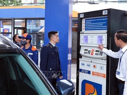 TĂNG CƯỜNG PHÒNG, CHỐNG BUÔN LẬU, GIAN LẬN THƯƠNG MẠI VÀ HÀNG GIẢ TRONG KINH DOANH XĂNG DẦU