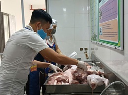 KIỂM TRA CÔNG TÁC AN TOÀN THỰC PHẨM TẠI TRƯỜNG MẦM NON MINH ĐỨC VÀ TIỂU HỌC TRUNG TÚ