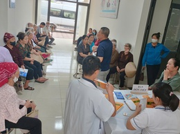 Chăm sóc “đôi mắt sáng” cho cộng đồng: xã Bất Bạt tổ chức khám mắt miễn phí cho hơn 500 người dân