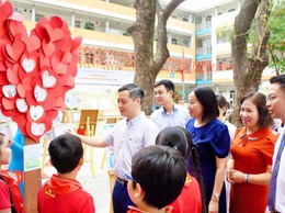 Phường Phú Thượng sôi nổi tổ chức ngày hội sách và văn hóa đọc Việt Nam năm 2026 – lan tỏa tri thức, khơi nguồn đam mê đọc sách