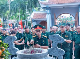 HỘI CỰU CHIẾN BINH XÃ ỨNG THIÊN TỔ CHỨC CÁC HOẠT ĐỘNG THIẾT THỰC CHÀO MỪNG NGÀY GIẢI PHÓNG MIỀN NAM, THỐNG NHẤT ĐẤT NƯỚC