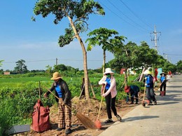 Phụ nữ xã Tiến Thắng chung tay giải quyết các điểm nghẽn