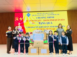 Cô giáo tâm huyết với hoạt động thanh thiếu nhi và công tác thiện nguyện