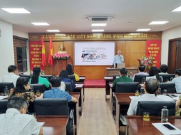 Nâng cao kỹ năng viết chính luận bảo vệ nền tảng tư tưởng của Đảng