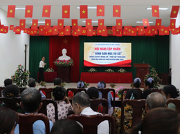 Phú Xuyên đẩy mạnh hoạt động Tổ công nghệ số cộng đồng, lan tỏa chuyển đổi số đến từng người dân năm 2026