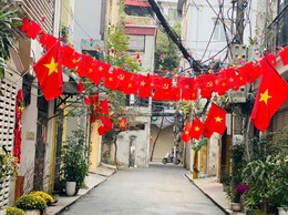 PHƯỜNG PHƯƠNG LIỆT: TĂNG CƯỜNG TUYÊN TRUYỀN, CỔ ĐỘNG TRỰC QUAN CHÀO MỪNG CÁC NGÀY LỄ LỚN THÁNG 4 VÀ THÁNG 5