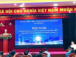 XÃ VĨNH THANH TỔ CHỨC HỘI NGHỊ TẬP HUẤN ỨNG DỤNG AI, NỀN TẢNG SỐ CHO CÁN BỘ VÀ TỔ CHUYỂN ĐỔI SỐ CỘNG ĐỒNG