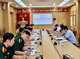 Đẩy mạnh giám sát Chi bộ Quân sự Phường Phú Thượng, nâng cao chất lượng nhiệm vụ quân sự, quốc phòng