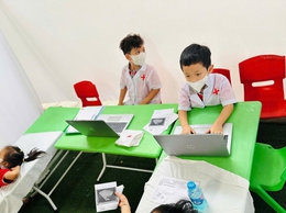 TRƯỜNG MẦM NON TRẦN PHÚ TỔ CHỨC HOẠT ĐỘNG TRẢI NGHIỆM “BIỆT ĐỘI BLOUSE TRẮNG TÝ HON” NĂM HỌC 2025–2026