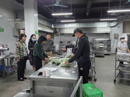 Phường Cầu Giấy: Tăng cường kiểm soát an toàn thực phẩm