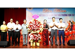 PHƯỜNG SƠN TÂY TỔ CHỨC LIÊN HOAN TIẾNG HÁT DÂN CA NGƯỜI CAO TUỔI NĂM 2026