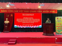 Lễ khai giảng lớp tập huấn kỹ năng điều khiển, phân luồng giao thông và hỗ trợ xử lý các tình huống trong quá trình tham gia bảo đảm trật tự, an toàn giao thông