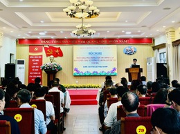 PHÁT ĐỘNG CUỘC THI CHÍNH LUẬN BẢO VỆ NỀN TẢNG TƯ TƯỞNG CỦA ĐẢNG TẠI PHƯỜNG VĂN MIẾU - QUỐC TỬ GIÁM