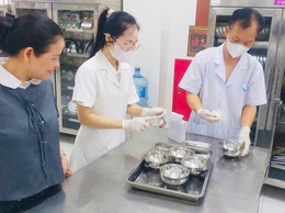 Giám sát thực hiện công tác y tế trường học và An toàn thực phẩm năm học 2025- 2026 trên địa bàn xã Liên Minh