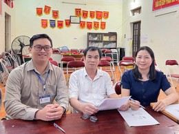 Nụ cười của người dân là hạnh phúc của tổ lưu động số