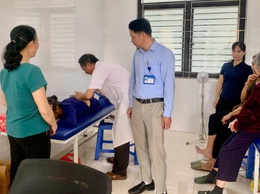 Chương trình truyền thông và khám sức khỏe với chủ đề “Khỏe tuổi già – An nhiên hạnh phúc”.