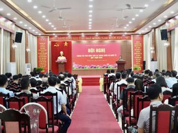 BAN THƯỜNG VỤ ĐẢNG ỦY XÃ TỔ CHỨC HỘI NGHỊ THÔNG TIN THỜI SỰ QUÝ I NĂM 2026, QUÁN TRIỆT CÁC CHỈ THỊ QUAN TRỌNG CỦA BAN BÍ THƯ