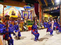 Rộn ràng lễ hội 