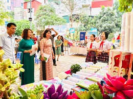 Khơi nguồn tri thức, thắp lửa đam mê đọc sách tại Ba Đình