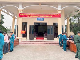 Xã Nội Bài hoàn thành đăng ký nghĩa vụ quân sự cho nam thanh niên tuổi 17