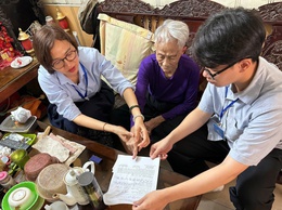 Từ trụ sở đến từng hộ gia đình: Dịch vụ công thay đổi cách tiếp cận người dân