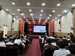 Long Biên đẩy mạnh chuyển đổi số qua không gian làm việc “Hanoi Work”