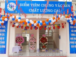 Khai trương Trung tâm Tiêm chủng Vaccine chất lượng cao - Trạm Y tế xã Ngọc Hồi