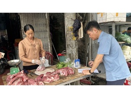 Rà soát và tổ chức ký cam kết đối với các hộ kinh doanh thực phẩm thuộc lĩnh vực nông nghiệp, công thương