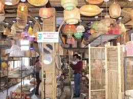 Sức sống làng nghề Phú Nghĩa trong những ngày tháng 4 lịch sử