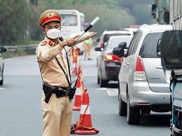 Hà Nội phân luồng giao thông phục vụ nhu cầu đi lại trong dịp 30/4 và 01/5