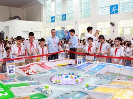 Gần 1.000 học sinh Tiểu học Vạn Bảo hào hứng 