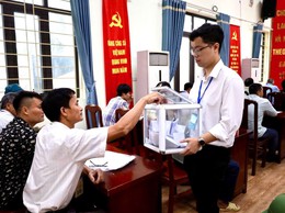 Xã Ứng Hòa thu hơn 1,6 tỷ đồng từ đấu giá đất nông nghiệp công ích