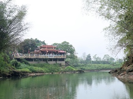 Xuân Mai khảo sát thực địa, định hướng phát triển tuyến du lịch tâm linh Đình Bùi Xá – Đền Né