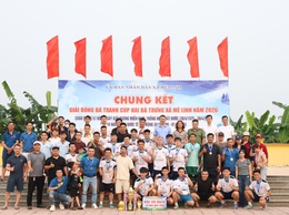 Đội bóng đá Thôn Trung Hậu Đông xuất sắc vô địch Giải bóng đá tranh cúp Hai Bà Trưng xã Mê Linh năm 2026