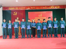 Phường Kiến Hưng tổ chức Lễ kết nạp Dân quân năm thứ nhất, công nhận hoàn thành nghĩa vụ tham gia Dân quân năm 2026