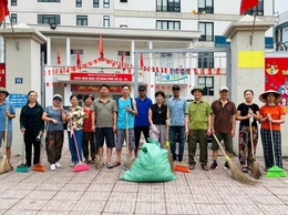 PHƯỜNG BỒ ĐỀ: RA QUÂN TỔNG VỆ SINH MÔI TRƯỜNG – ỨNG DỤNG CHUYỂN ĐỔI SỐ TRONG CÔNG TÁC PHÒNG CHỐNG DỊCH BỆNH