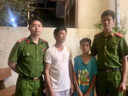 Công an xã Bình Minh kịp thời giúp đỡ cháu bé đi lạc trở về với gia đình