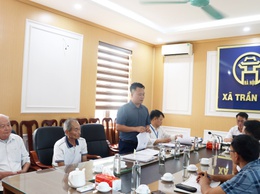Hội nghị làm việc yêu cầu ông Cao Văn Bối thôn Thuần Lương thực hiện thu dọn cây cối, hoa màu tại thửa đất khu vườn Cà