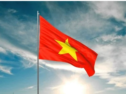 Thông báo treo cờ Tổ quốc chào mừng kỷ niệm Ngày Giải phóng miền Nam 30/4 và Ngày Quốc tế Lao động 01/5