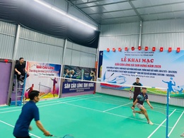 Tam Hưng sôi nổi Giải cầu lông chào mừng các ngày lễ lớn của đất nước