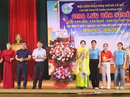 CHI HỘI PHỤ NỮ THÔN PHƯƠNG KHÊ TỔ CHỨC LIÊN HOAN VĂN NGHỆ CHÀO MỪNG 51 NĂM NGÀY GIẢI PHÓNG MIỀN NAM